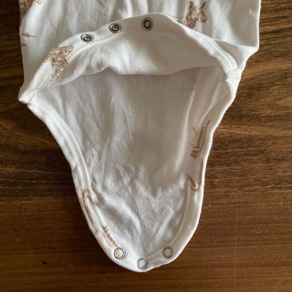 Kate Quinn Kangaroo Bodysuit Newborn - Picture 8 of 9